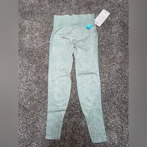 Pink seamless workout tight legging